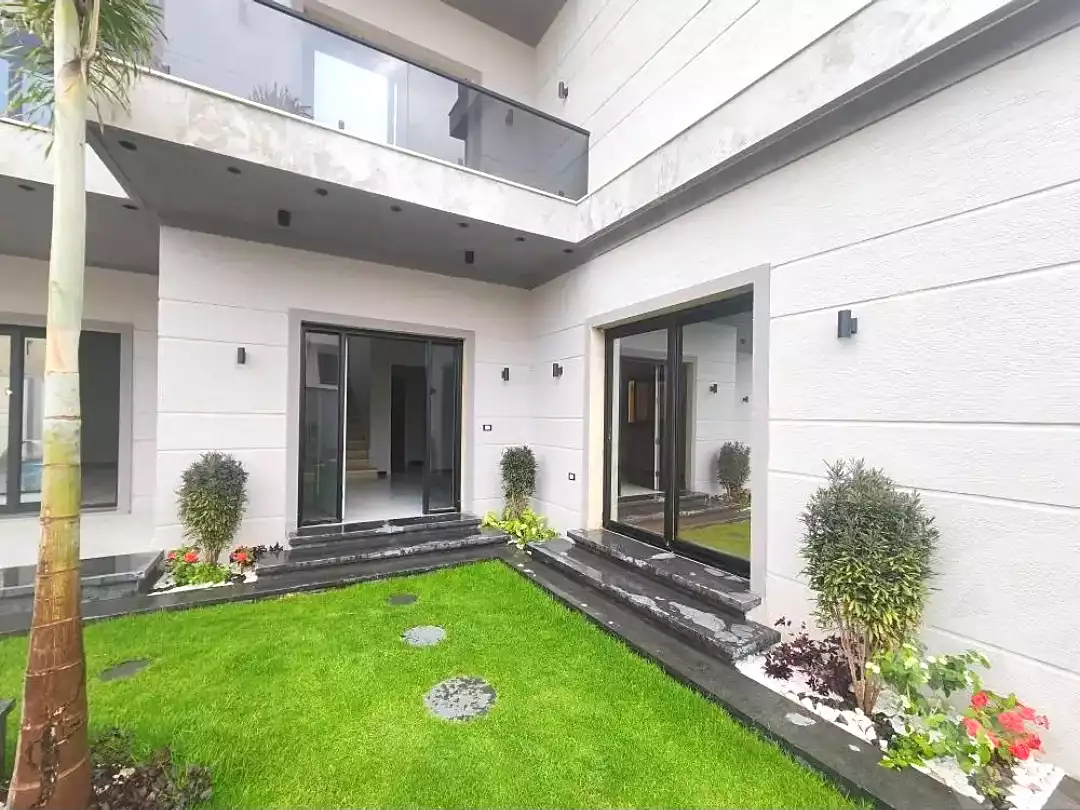 https://aqarmap.com.eg/en/listing/7016485-for-sale-alexandria-sydy-bshr