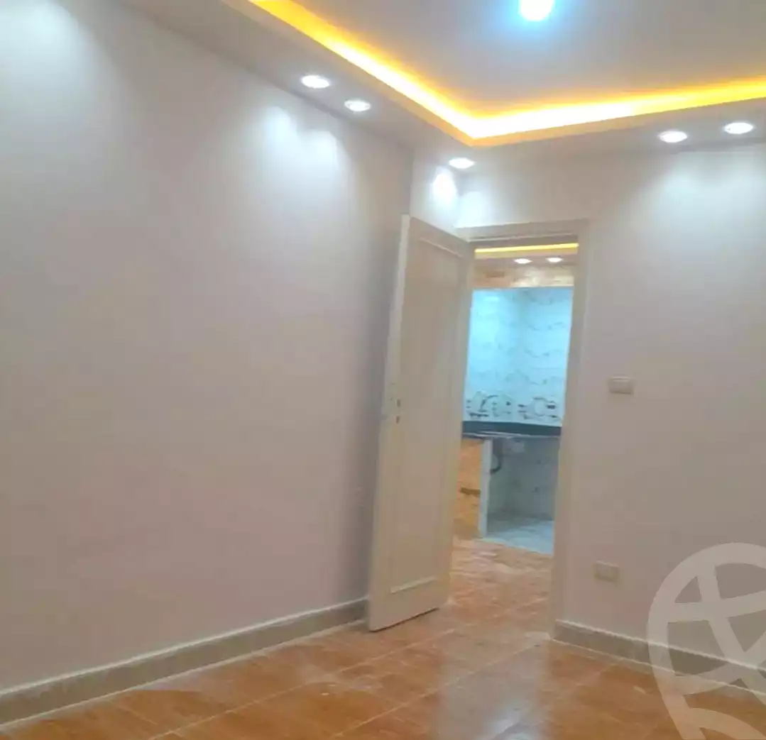 https://aqarmap.com.eg/ar/listing/7016505-for-sale-alexandria-al-agamy-lbytsh-bianchiii-el-arbaeen-st
