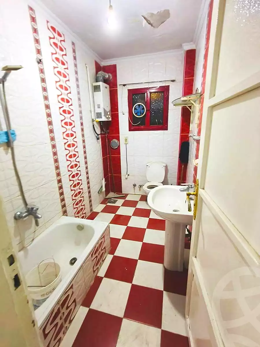 https://aqarmap.com.eg/en/listing/7016894-for-sale-cairo-el-zaytun-lzytwn-lshrqy-toman-bai-st