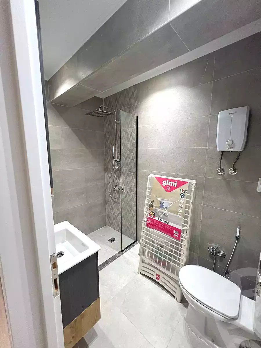 https://aqarmap.com.eg/en/listing/7017047-for-rent-cairo-new-cairo-lrhb-city-phase-7