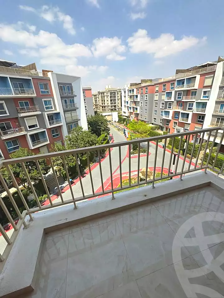 https://aqarmap.com.eg/ar/listing/7017138-for-sale-cairo-new-cairo-compounds-mwrd-fq-llttwyr