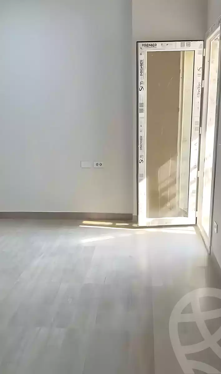 شقة بـ٣ غرف نوم في مايان، صورة ٥ من ٨