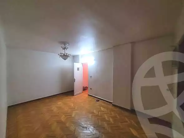https://aqarmap.com.eg/ar/listing/7017283-for-sale-cairo-helwan-mohamed-mostafa-el-maraghi-st
