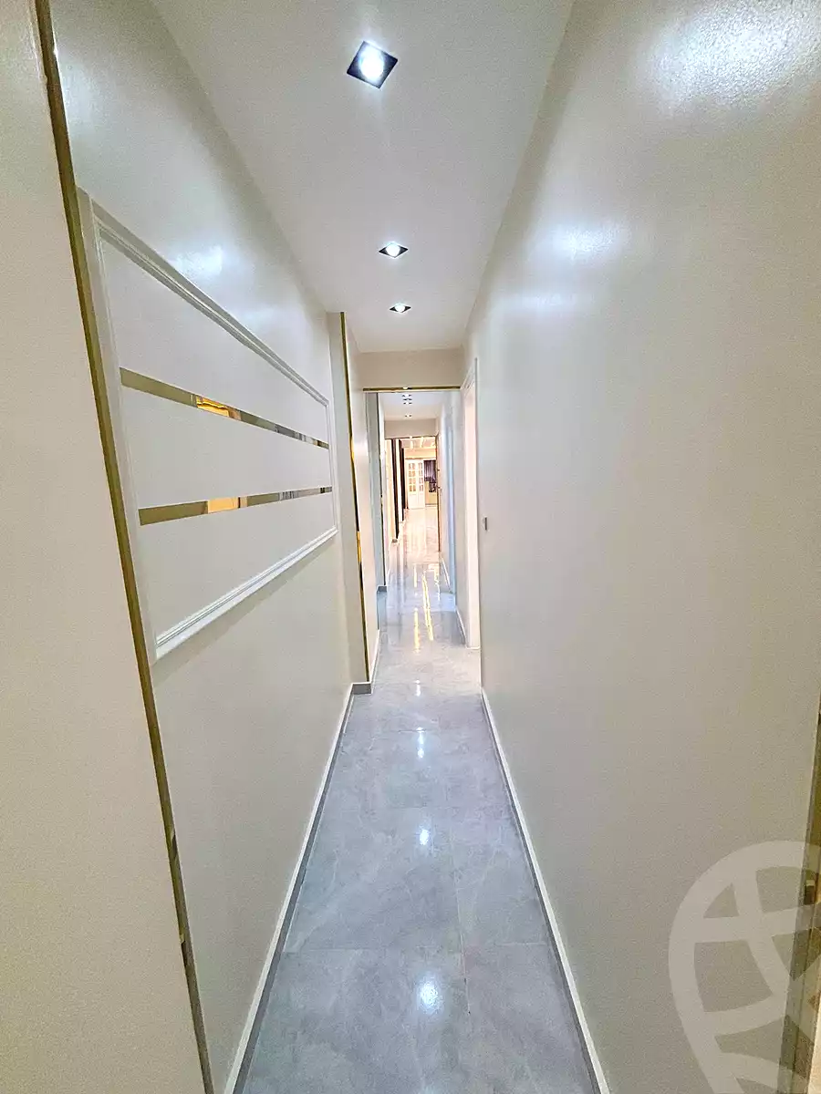https://aqarmap.com.eg/en/listing/7017527-for-sale-alexandria-sydy-bshr-sydy-bshr-bhry-street-15