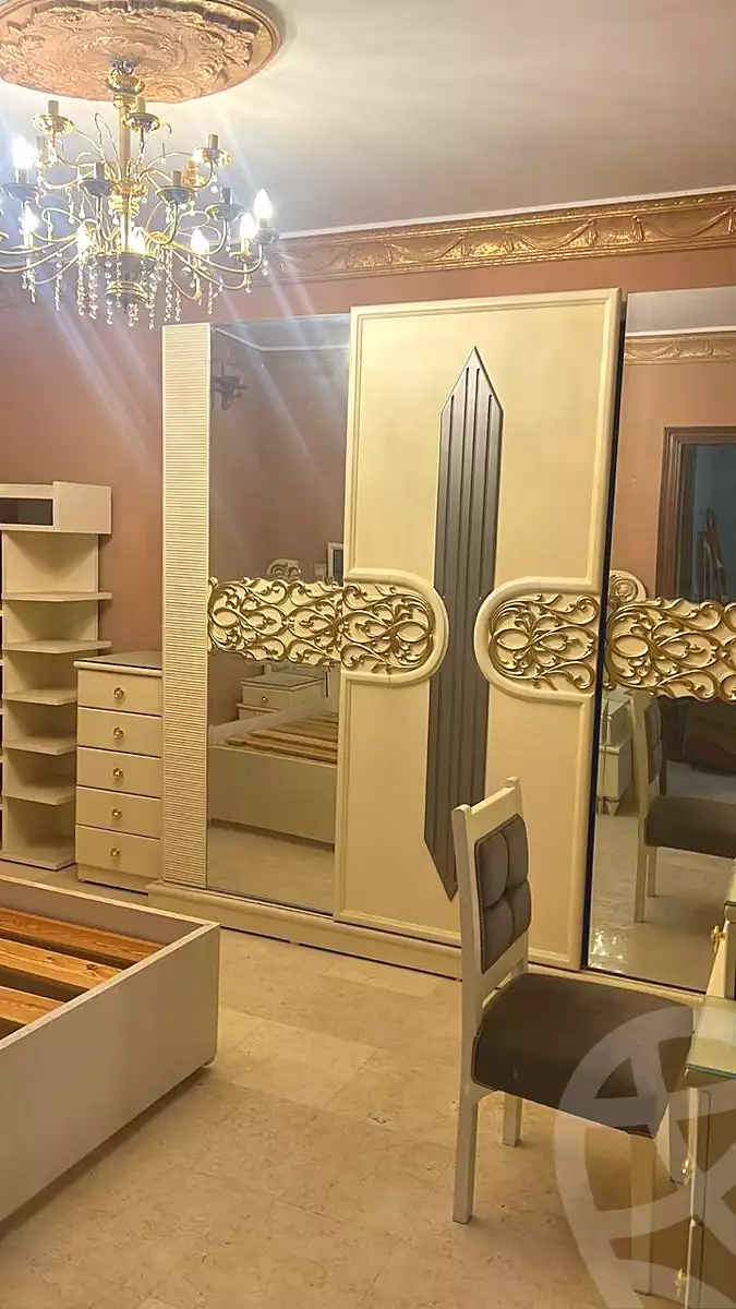 https://aqarmap.com.eg/ar/listing/7017598-for-sale-cairo-6th-of-october-ganob-el-ahyaaa-hay-el-narges