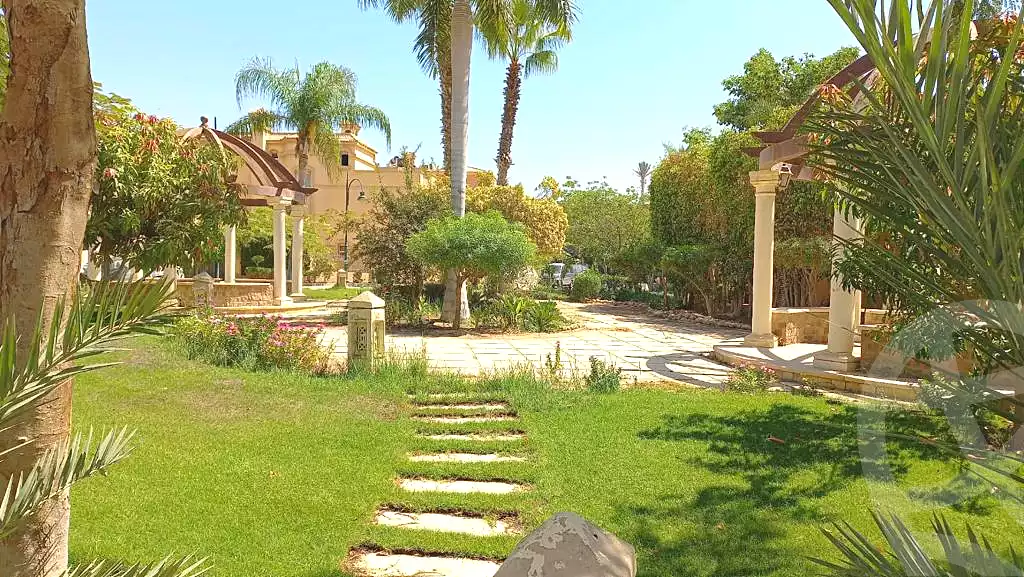 https://aqarmap.com.eg/ar/listing/7017736-for-sale-cairo-6th-of-october-compounds-dara-gardens-compound-al-ahly-sbbour