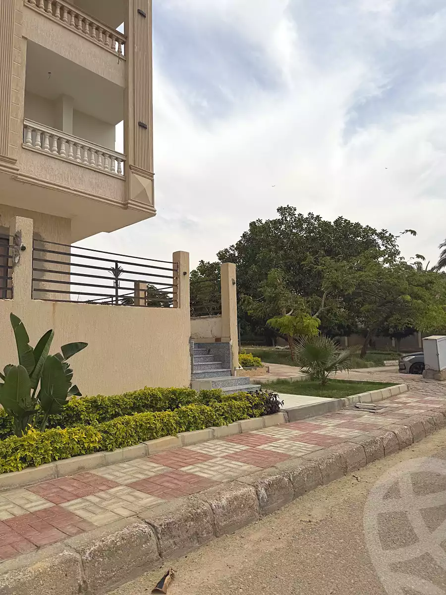 https://aqarmap.com.eg/ar/listing/7017708-for-sale-cairo-el-shorouk-lskn-l-yly-neighbourhood-7