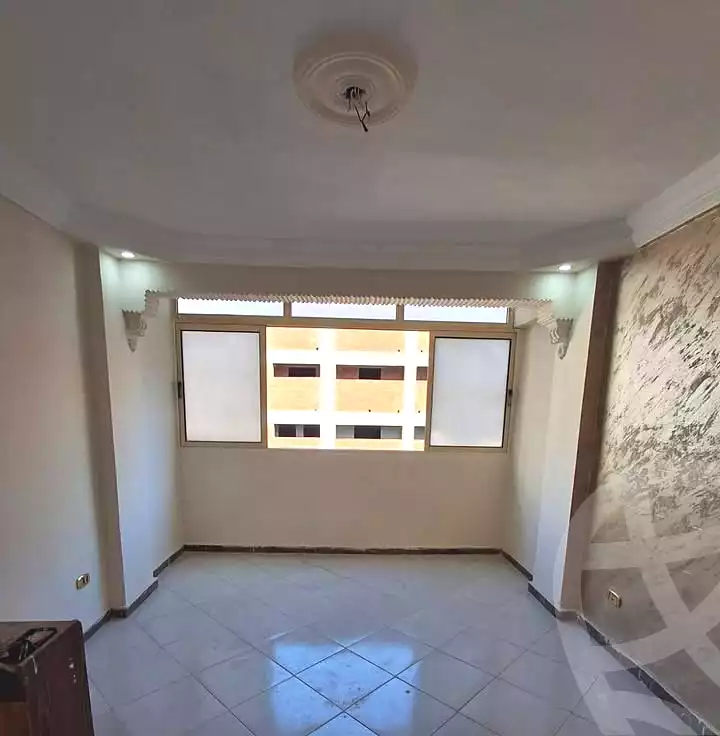 https://aqarmap.com.eg/en/listing/7017790-for-sale-alexandria-lsywf-el-falki
