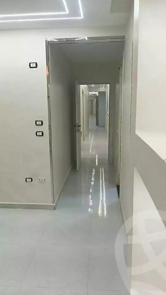 https://aqarmap.com.eg/ar/listing/7018038-for-sale-cairo-el-haram-shareaa-khatem-el-morsalen