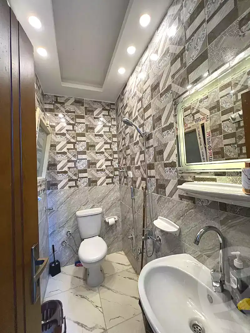 https://aqarmap.com.eg/ar/listing/7018197-for-sale-damietta-mdyn-dmyt-abd-azeem-wazeer-st.