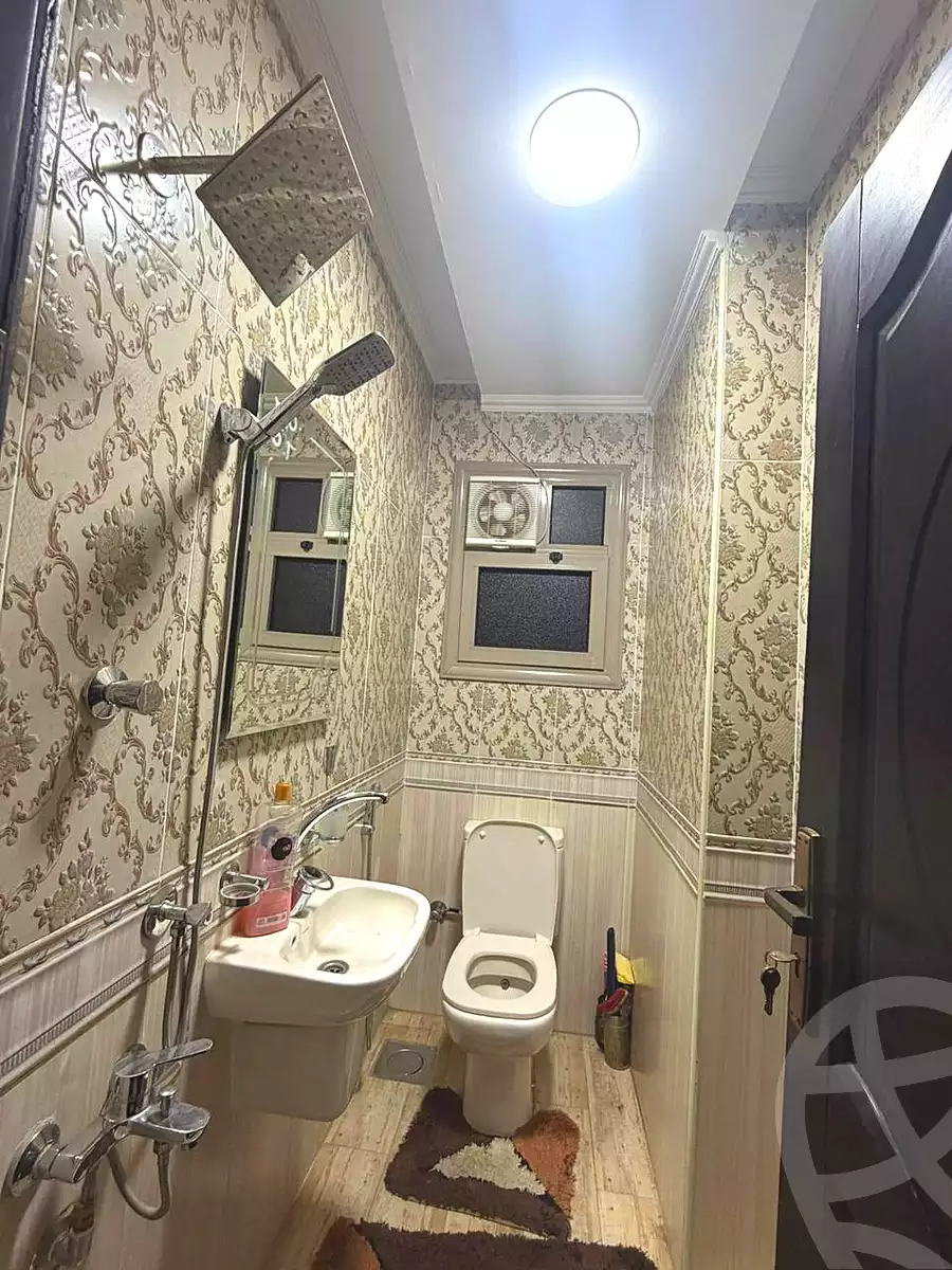 https://aqarmap.com.eg/ar/listing/7018236-for-sale-cairo-helwan-helwan-el-sharkeya-heidar-st
