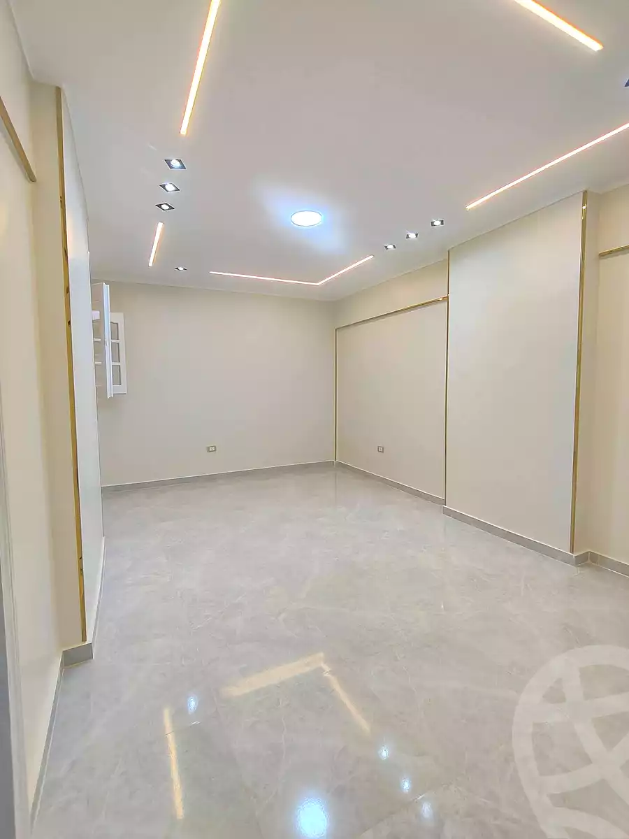 https://aqarmap.com.eg/en/listing/7018251-for-sale-alexandria-sydy-bshr-sydy-bshr-bhry-street-15