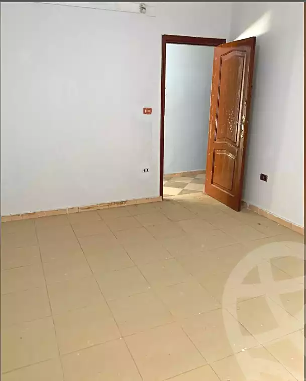 https://aqarmap.com.eg/ar/listing/7018386-for-rent-cairo-faisal-el-tawabeq-el-shaheed-ahmed-hamdy-st