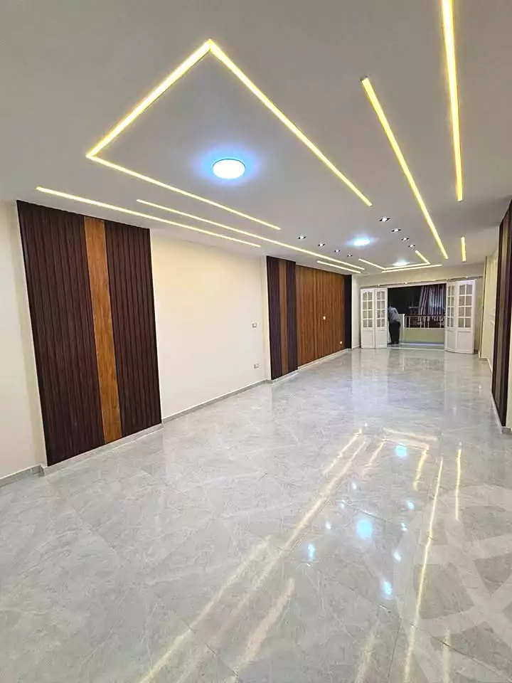 https://aqarmap.com.eg/ar/listing/7018898-for-sale-alexandria-sydy-bshr-sydy-bshr-bhry