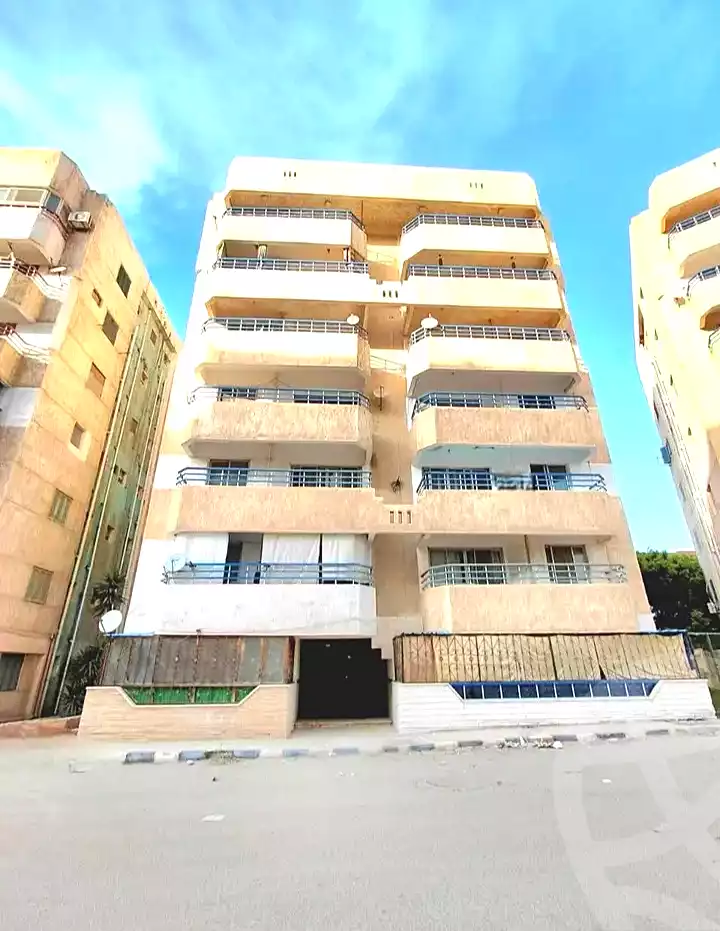 https://aqarmap.com.eg/ar/listing/7019132-for-sale-alexandria-al-agamy-shataa-el-nakheel