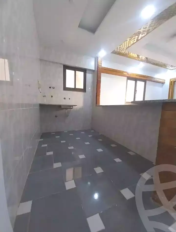 https://aqarmap.com.eg/ar/listing/7019322-for-sale-alexandria-al-agamy-shataa-el-nakheel