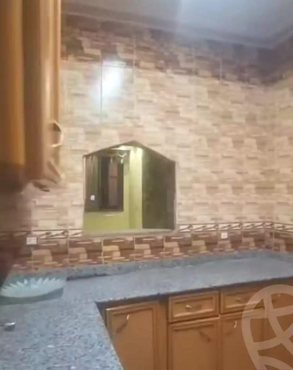 https://aqarmap.com.eg/en/listing/7019459-for-sale-cairo-helwan-kwrnysh-hlwn