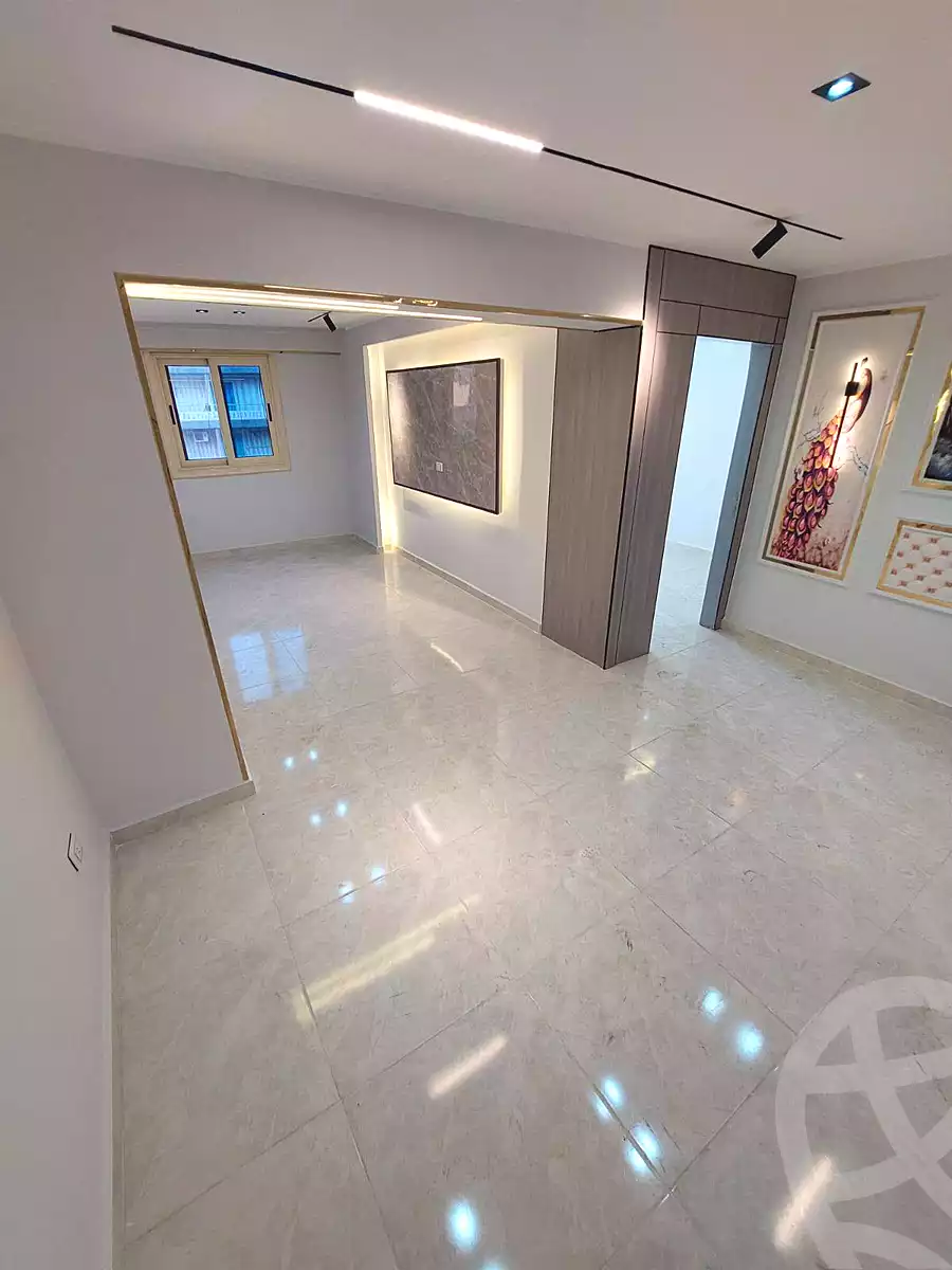https://aqarmap.com.eg/ar/listing/7020107-for-sale-alexandria-miami-iskandar-ibrahim-st