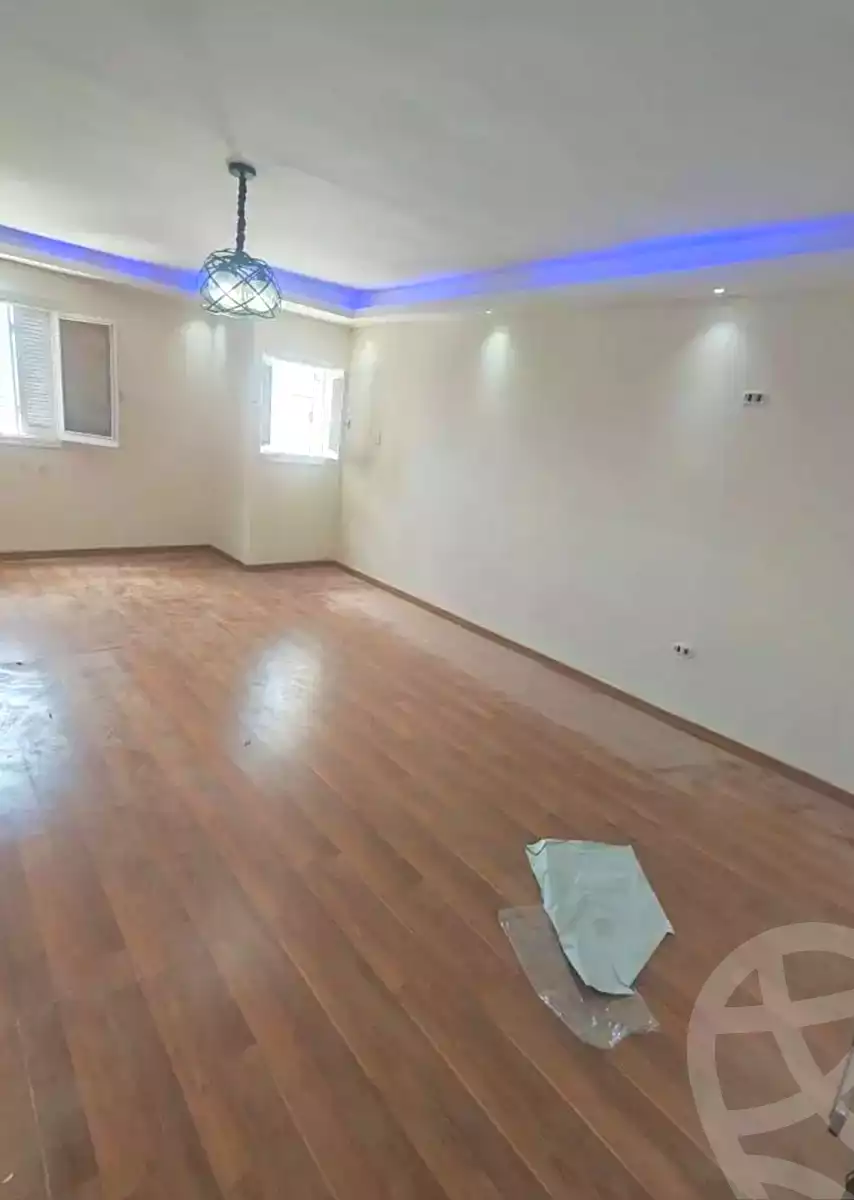 https://aqarmap.com.eg/en/listing/7020148-for-sale-alexandria-al-agamy-el-hanouvel-kasr-al-quiri-st-1