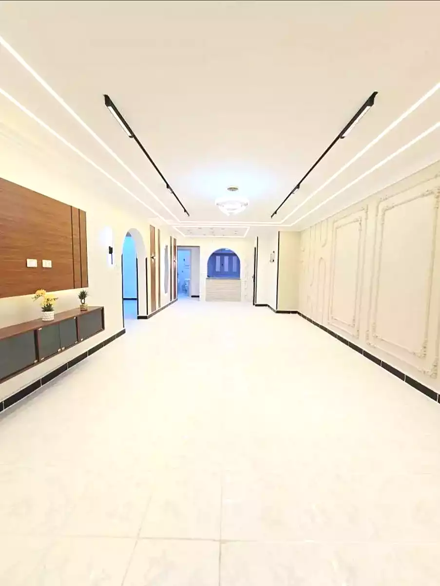 https://aqarmap.com.eg/ar/listing/7020221-for-sale-alexandria-al-agamy-shataa-el-nakheel