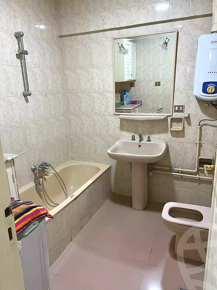https://aqarmap.com.eg/ar/listing/7020335-for-sale-alexandria-el-montazah-sheraton-towers