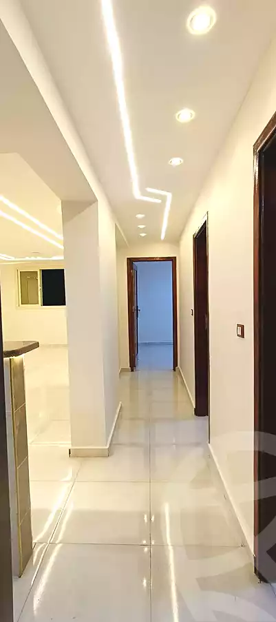 https://aqarmap.com.eg/en/listing/7020371-for-sale-cairo-helwan-hadayek-helwan-el-eshrein-st