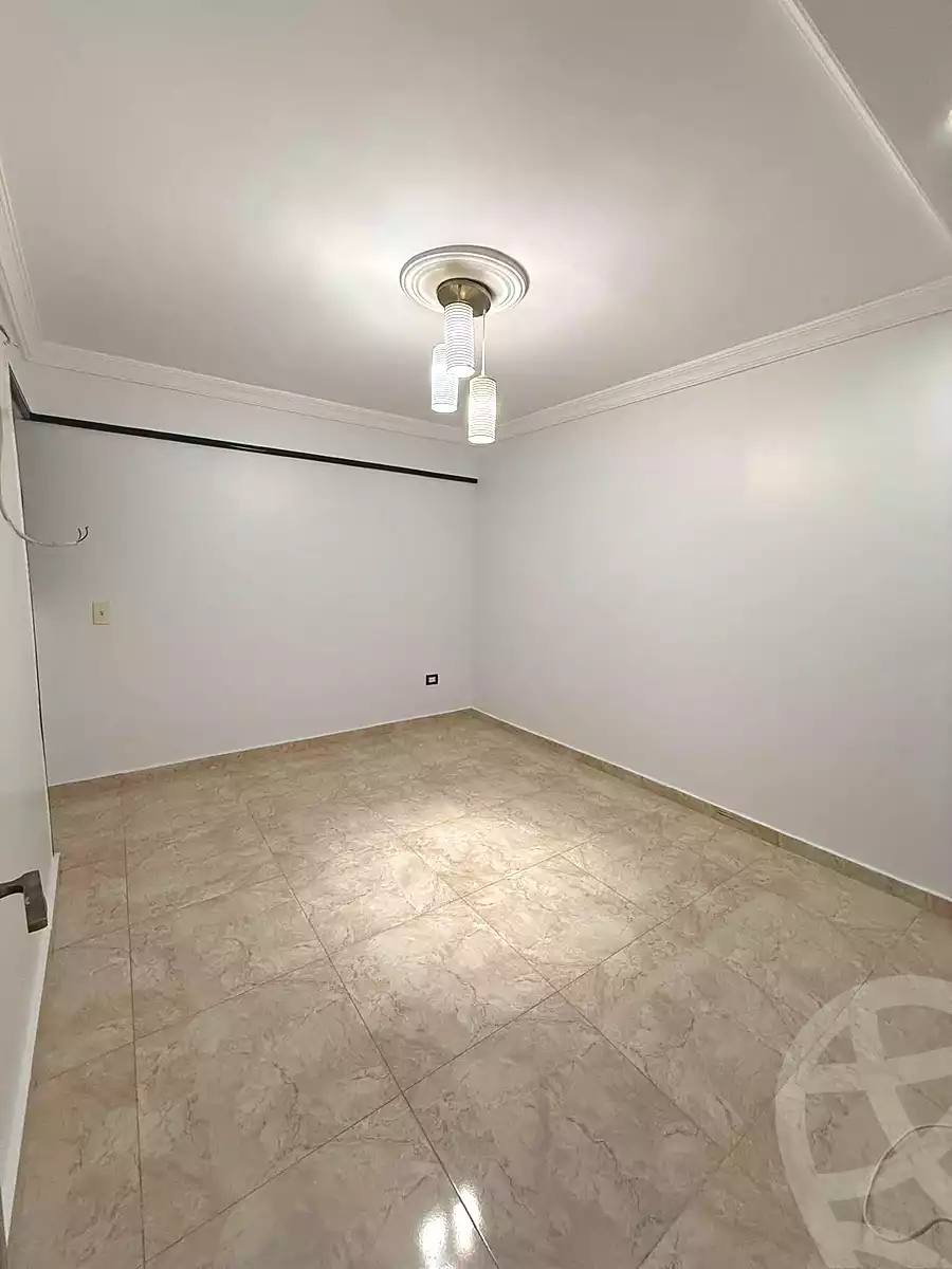 https://aqarmap.com.eg/ar/listing/7020411-for-sale-alexandria-el-mandara-shr-jml-bd-lnsr