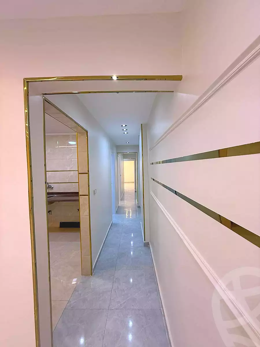 https://aqarmap.com.eg/en/listing/7020436-for-sale-alexandria-sydy-bshr-sydy-bshr-bhry-street-15