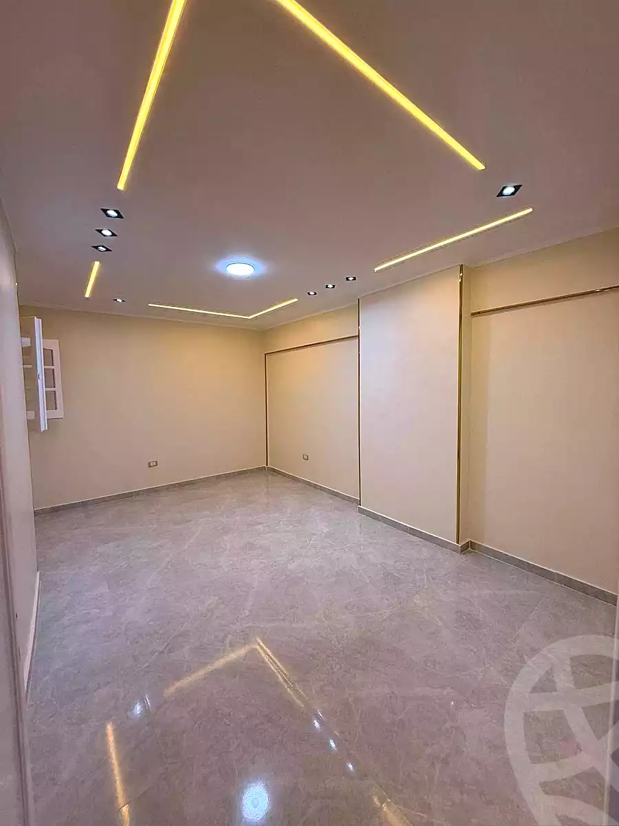 https://aqarmap.com.eg/en/listing/7020436-for-sale-alexandria-sydy-bshr-sydy-bshr-bhry-street-15