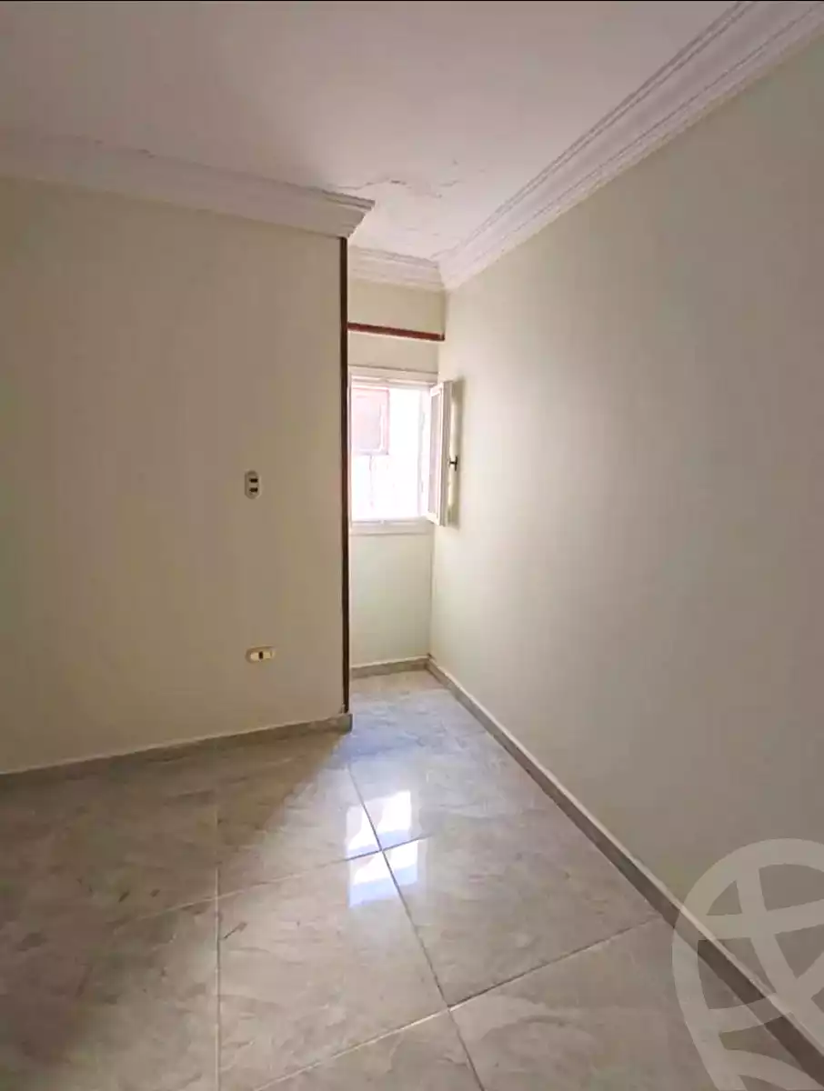 https://aqarmap.com.eg/ar/listing/7020552-for-sale-alexandria-lsywf-shamaa