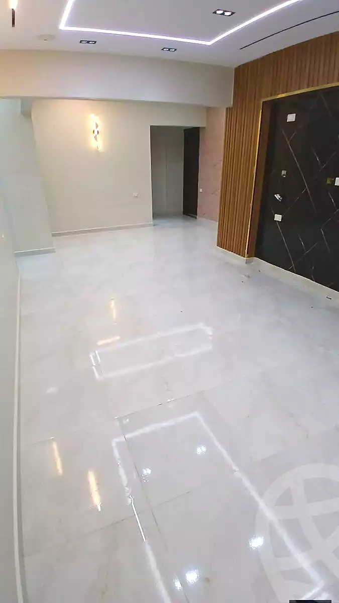 https://aqarmap.com.eg/ar/listing/7020765-for-sale-cairo-ain-shams-el-naam-shahin-st