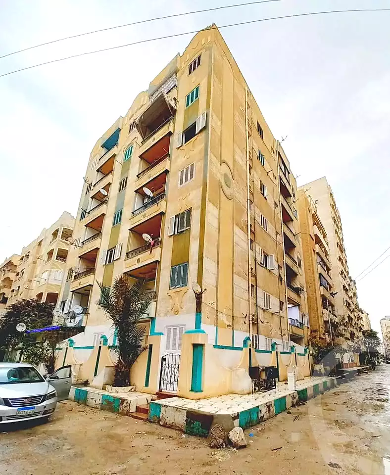 https://aqarmap.com.eg/ar/listing/7020790-for-sale-alexandria-al-agamy-shataa-el-nakheel-street-14-1
