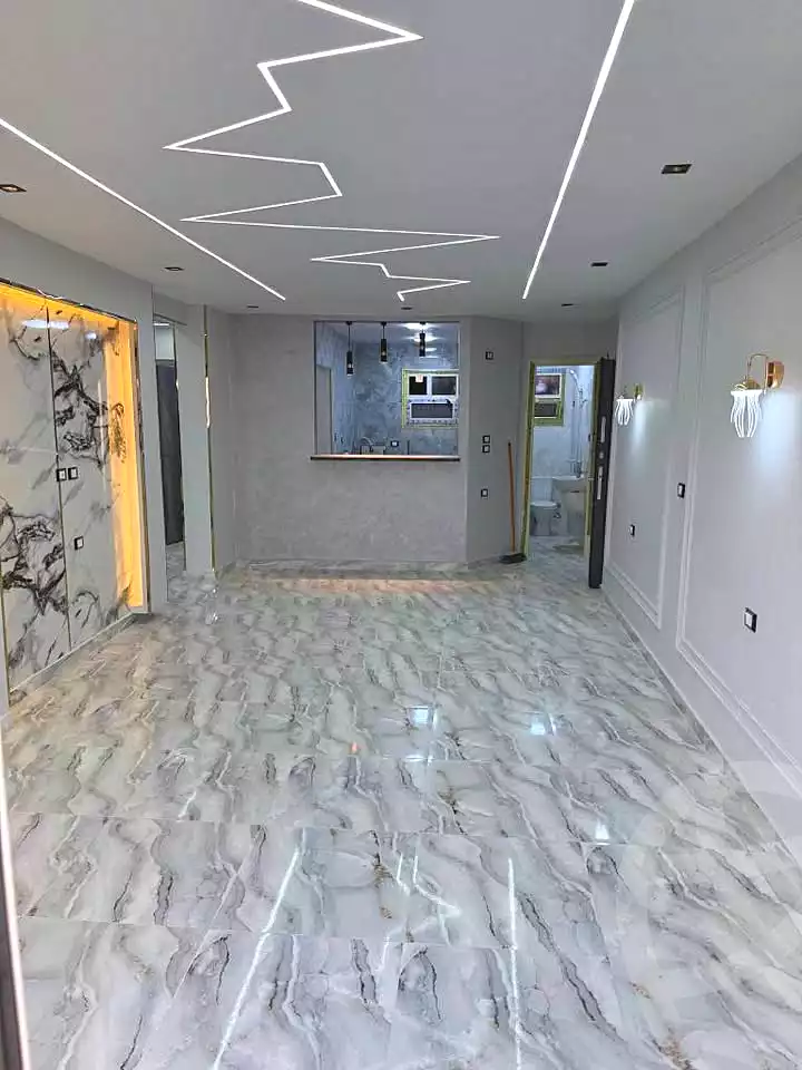 https://aqarmap.com.eg/en/listing/7020838-for-sale-cairo-el-haram-el-lebeny-soltan-khattab-st