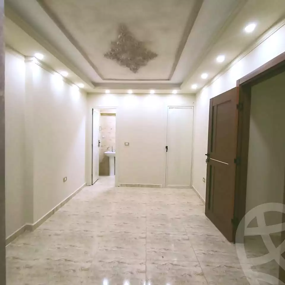 https://aqarmap.com.eg/ar/listing/7021064-for-sale-alexandria-al-agamy-lbytsh-bianchiii