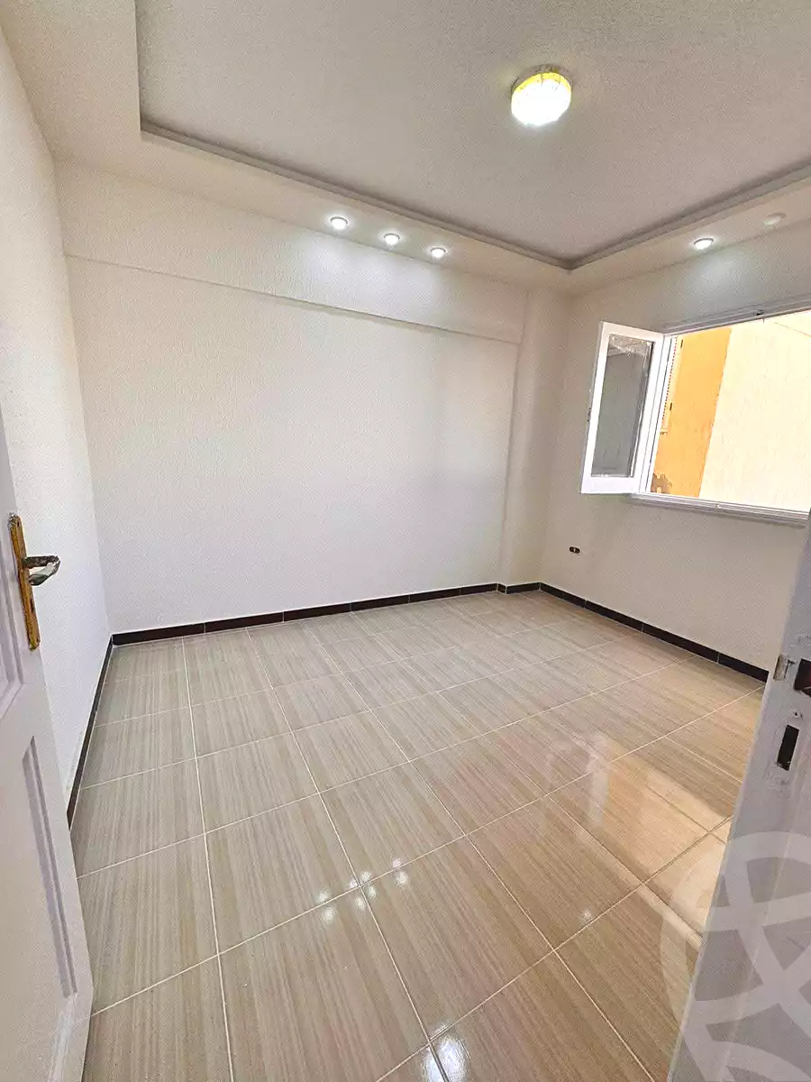 https://aqarmap.com.eg/ar/listing/7021108-for-sale-alexandria-al-agamy-shataa-el-nakheel