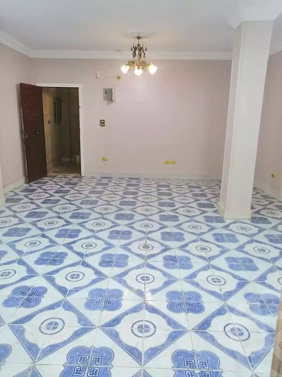 https://aqarmap.com.eg/en/listing/7021284-for-rent-cairo-el-haram-shareaa-khatem-el-morsalen