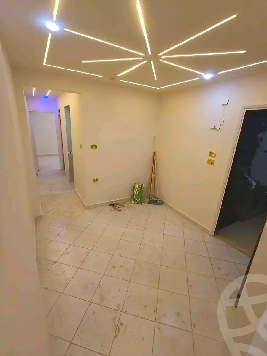 https://aqarmap.com.eg/en/listing/7021410-for-sale-alexandria-lsywf-el-falki