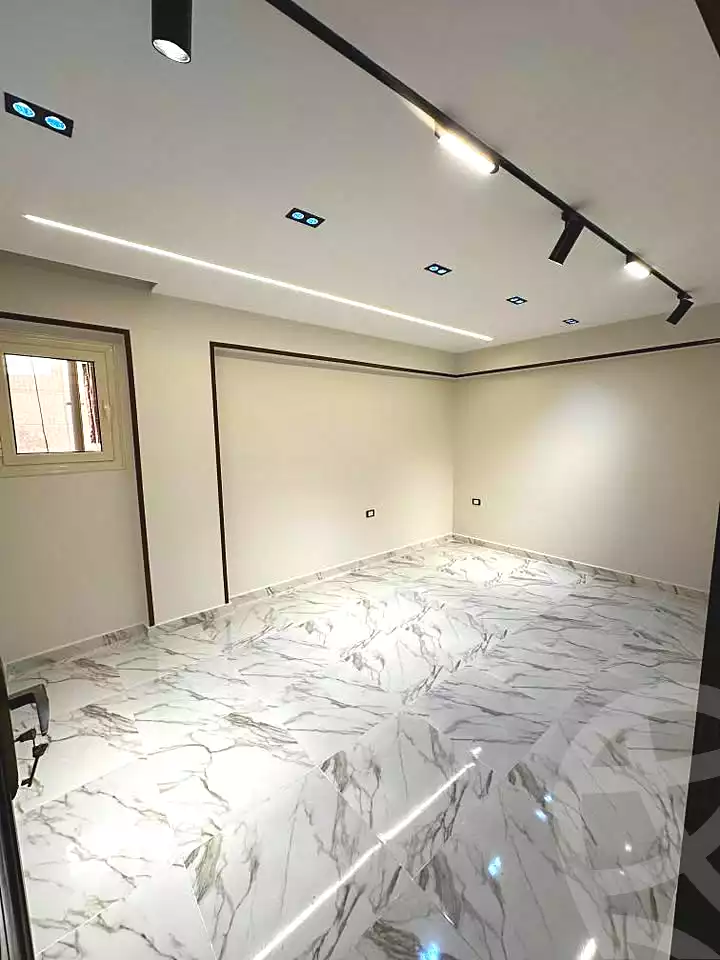 https://aqarmap.com.eg/ar/listing/7021761-for-sale-alexandria-al-agamy-lbytsh-shahr-al-assal-st
