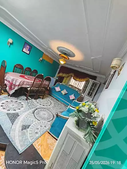 https://aqarmap.com.eg/en/listing/7021900-for-sale-cairo-helwan-helwan-el-sharkeya-borhan-st