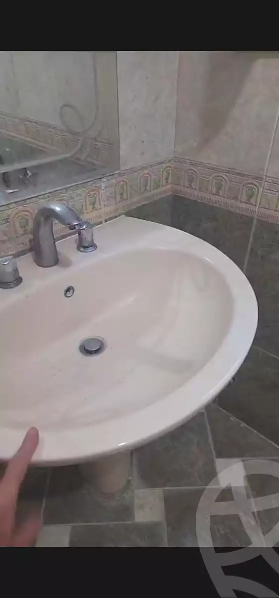 https://aqarmap.com.eg/ar/listing/7021910-for-sale-cairo-helwan-mnshy-yn-hlwn-rael-st