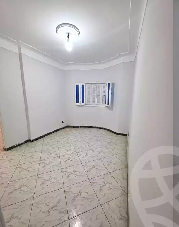 https://aqarmap.com.eg/ar/listing/7022203-for-sale-alexandria-sydy-bshr-sydy-bshr-bhry-gamal-abd-el-nasir-st