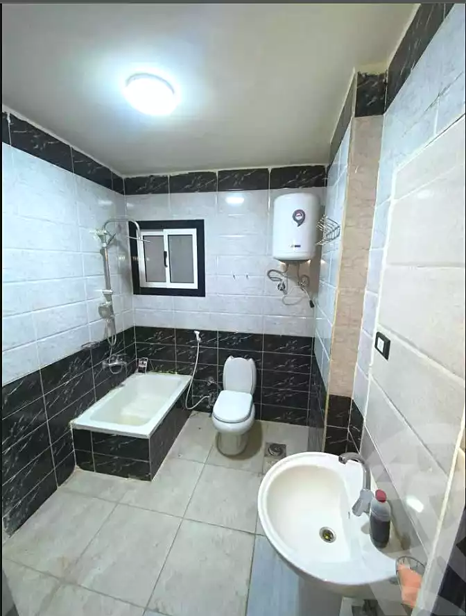https://aqarmap.com.eg/ar/listing/7022217-for-sale-alexandria-al-agamy-lbytsh-el-hanafeya-st