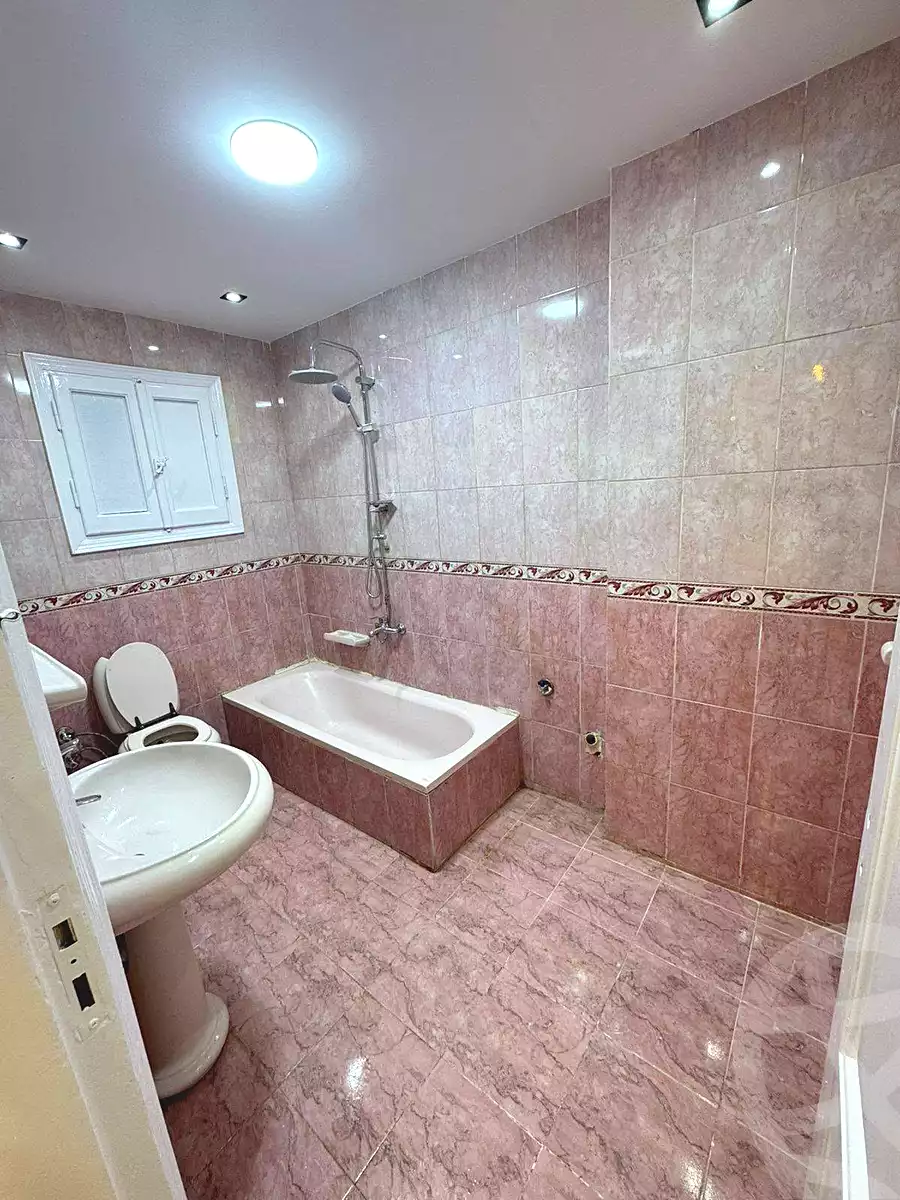 https://aqarmap.com.eg/ar/listing/7022395-for-sale-alexandria-miami-mahmoud-el-isawy-st