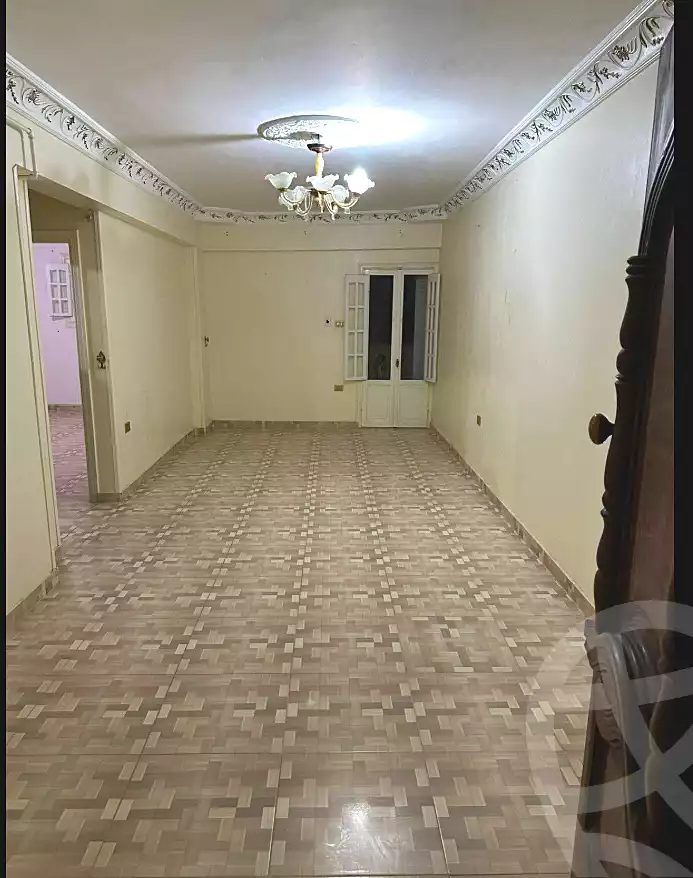 https://aqarmap.com.eg/ar/listing/7022582-for-sale-alexandria-al-agamy-el-hanouvel-al-asdakaa-st