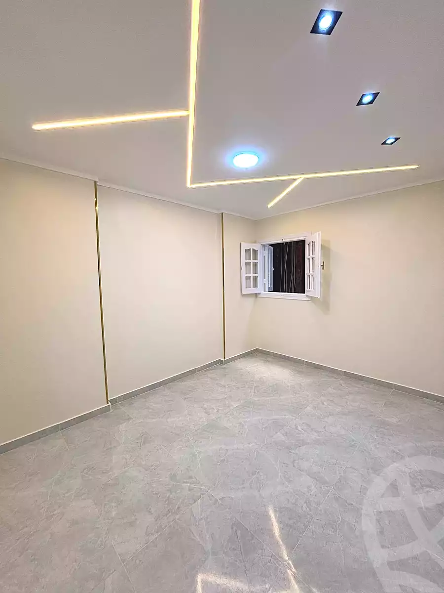 https://aqarmap.com.eg/ar/listing/7022692-for-sale-alexandria-miami-mahmoud-el-isawy-st