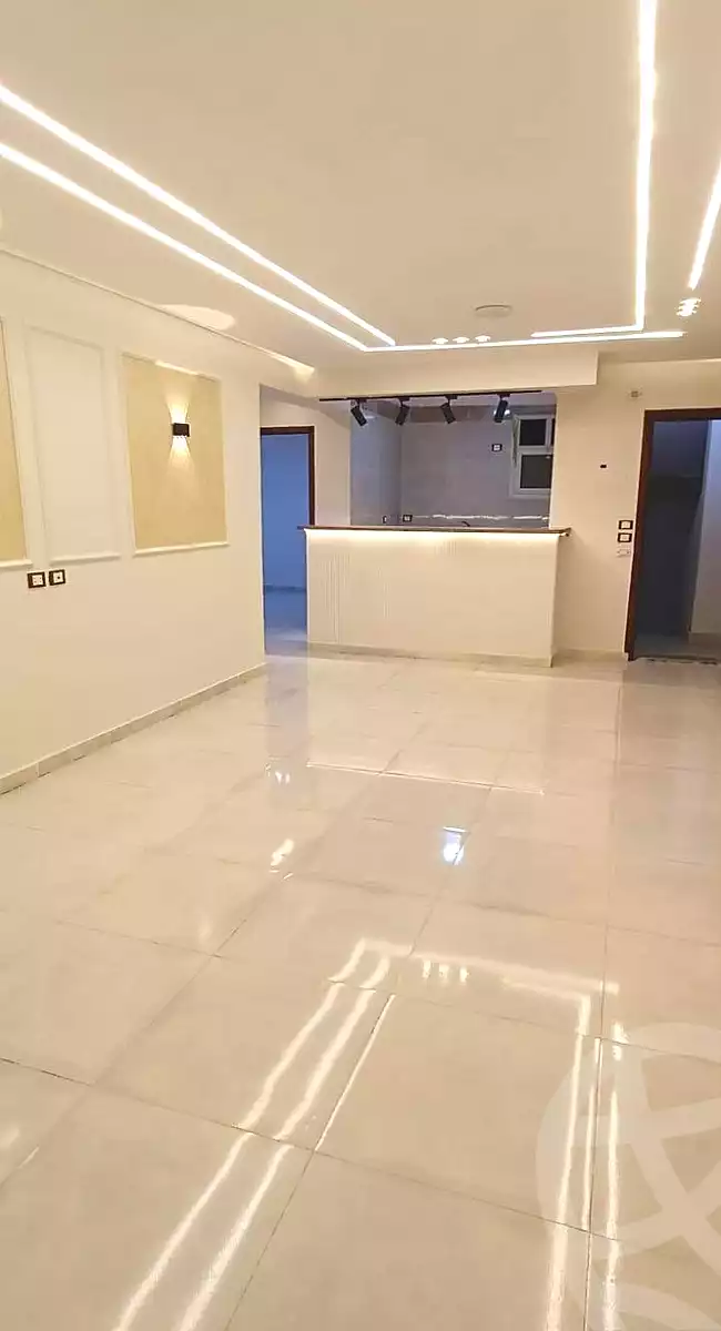 https://aqarmap.com.eg/en/listing/7022743-for-sale-cairo-helwan-hadayek-helwan-el-eshrein-st