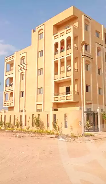 https://aqarmap.com.eg/en/listing/7022996-for-sale-sharqia-10th-of-ramadan-greek-quarter-neighborhood-81