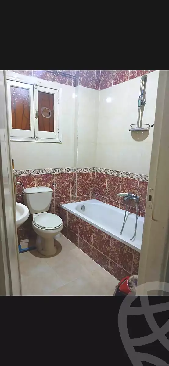 https://aqarmap.com.eg/ar/listing/7022958-for-rent-cairo-ain-shams-ain-shams-el-sharkia-el-eshrein-stt
