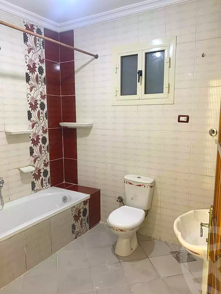 https://aqarmap.com.eg/ar/listing/7023099-for-sale-alexandria-miami-shr-jml-bd-lnsr
