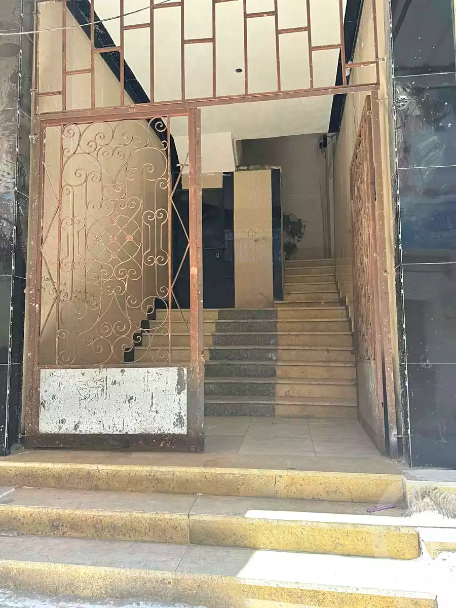https://aqarmap.com.eg/ar/listing/7023134-for-sale-alexandria-mntq-fr-y-blskndry-el-awayed